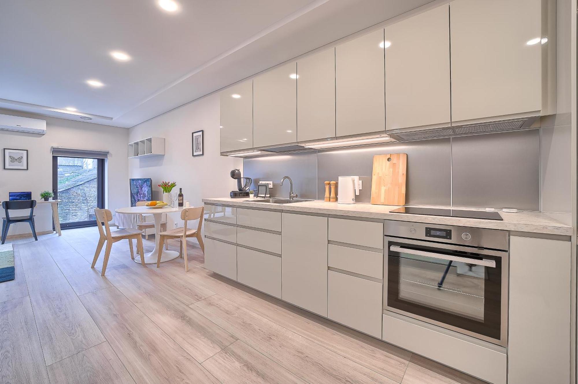 Business-Class Apartments 2 X Free Parking X Self Check In 24X7 ヴィリニュス エクステリア 写真